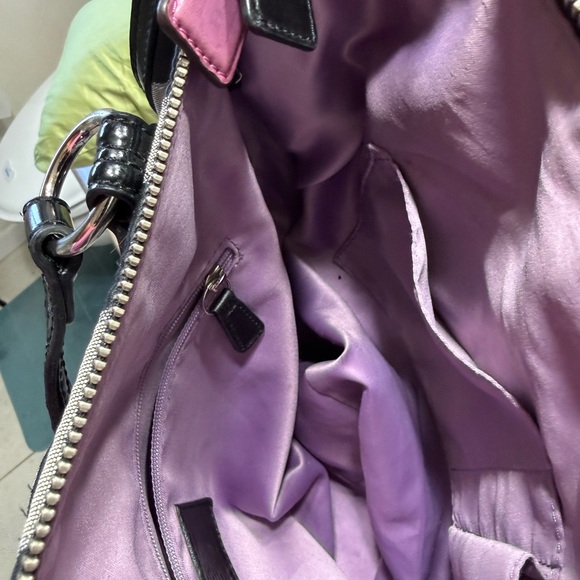 Coach Signature Jacquard Shoulder Bag – Black/Grey Patent Leather Trim - Picture 16 of 16